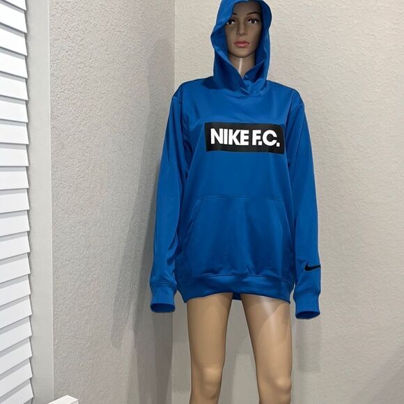 NWT-Nike hoodie w/ pockets - Picture 1 of 8